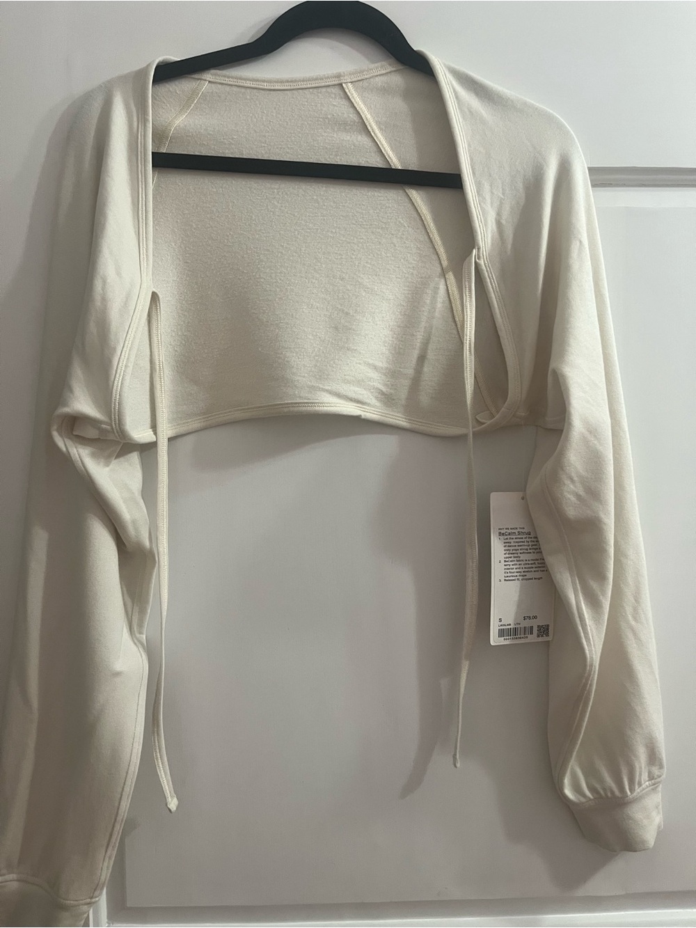 Lululemon Cream Cropped Bolero/shrug NWT size Small